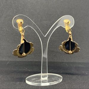 Vintage dangle lily earrings